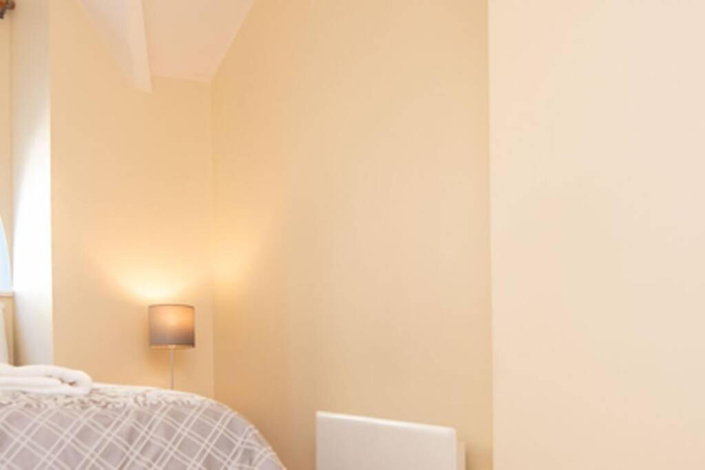 Latin Quarter Luxury Apartment Galway Ngoại thất bức ảnh