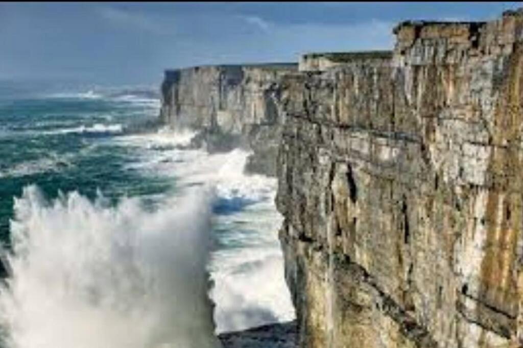 Latin Quarter Luxury Apartment Galway Ngoại thất bức ảnh